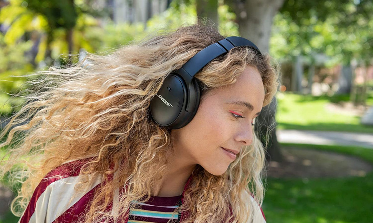 Revisión de Bose QuietComfort 45: Los mejores auriculares de viaje