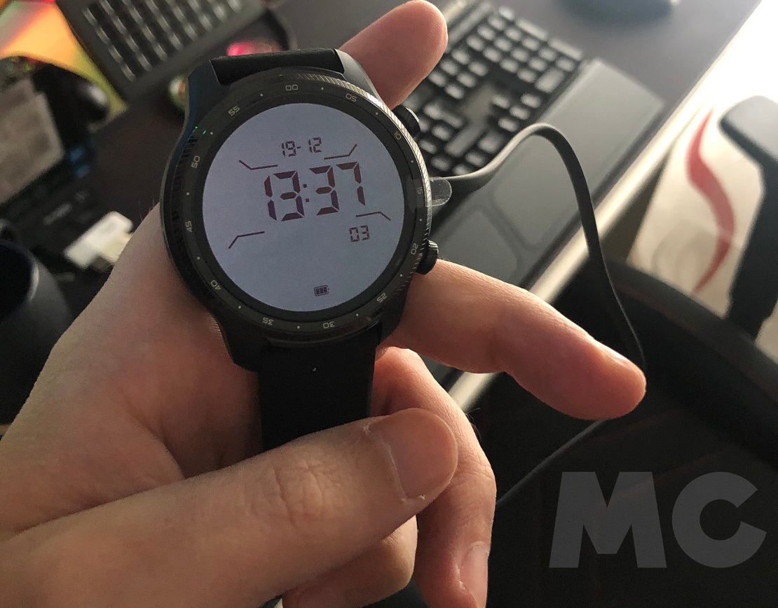 Análisis del TicWatch E3: Casi tan equipado como el mejor smartwatch  TicWatch Pro 3 de Mobvoi -  Analisis