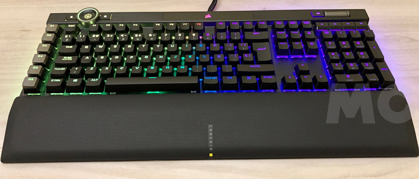 Corsair K100 RGB, análisis: Perfección hecha teclado