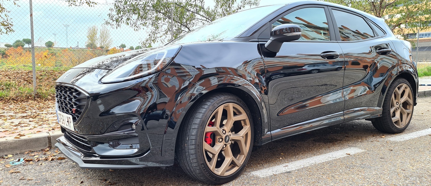 Ford Puma ST Gold Edition