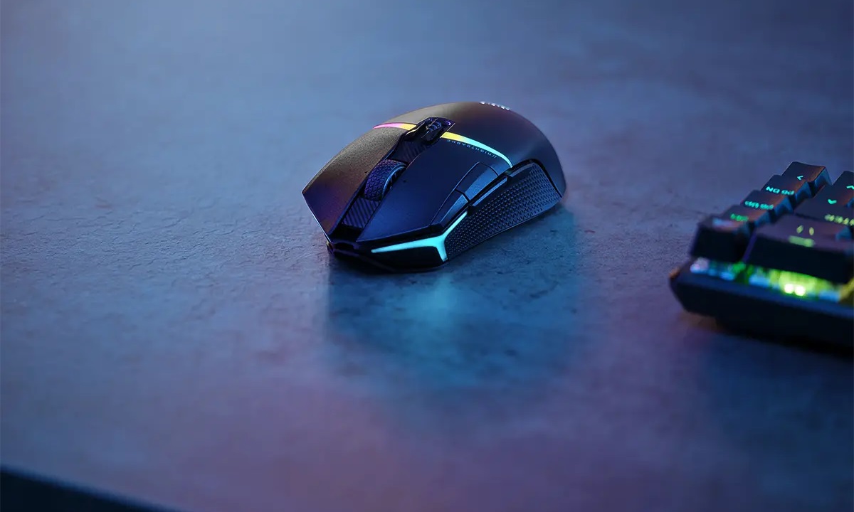 Corsair NIGHTSABRE WIRELESS RGB